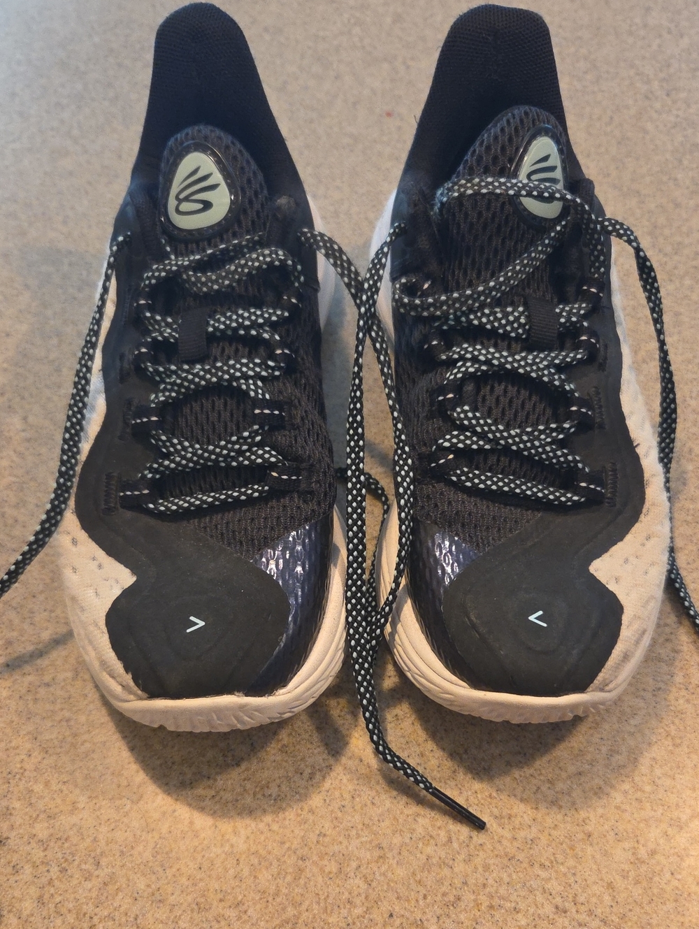 Size 3.5 Youth Black and White Athletic Sneakers